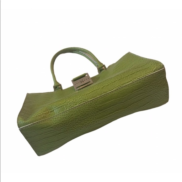 Emilie M Lime Green Alligator Skin Print Hand Bag - Picture 3 of 9